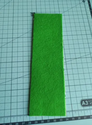 Marcapáginas hecho a mano con pandas