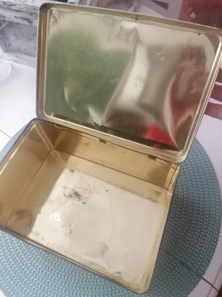 Caja Metálica Vintage Flores Cola Cao