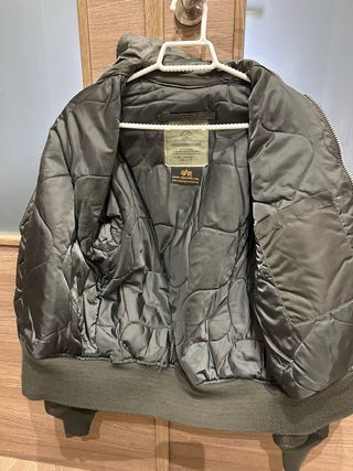 Chaqueta Alpha Industries años 90-2000