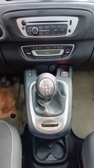 Renault Scénic BOSE dCi 110 EDC Euro 6