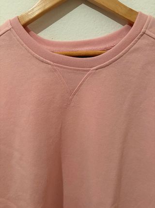 Sudadera rosa cuello redondo