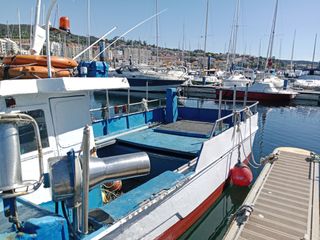 Se vende barco de pesca por jubilación
