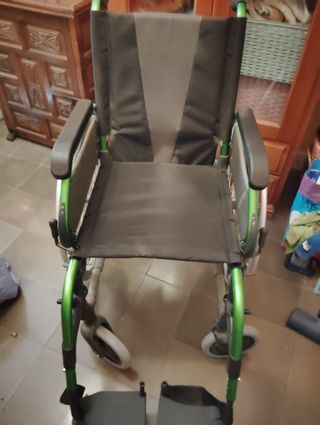 Silla de ruedas  plegable