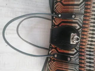 Bolso de fin de semana años 70' negro y naranja