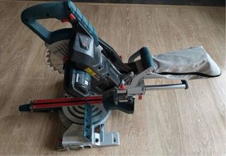 Ingletadora Bosch GMC 305-216D