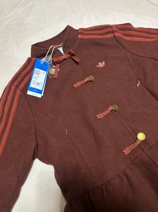 Chaqueta Adidas CNY Peplum Roja Talla M