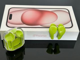 Auriculares con pantalla LED