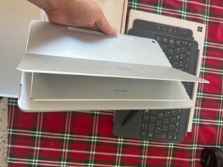 Microsoft Surface Pro 12 + Teclado y Lápiz