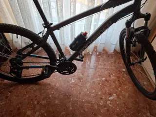 Bicicleta de montaña ST 100