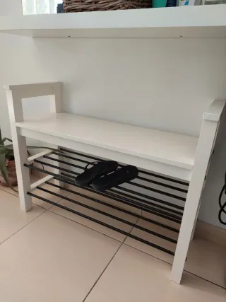 Banco zapatero blanco y negro de madera y metal