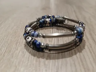 Pulsera elástica con cuentas ojo turco