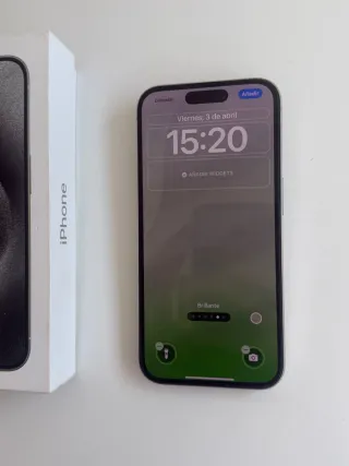 iPhone 15 Pro con garantía