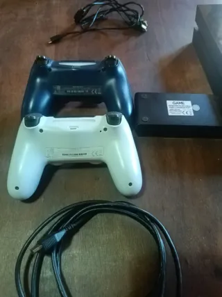 Consola PlayStation 4 Negra