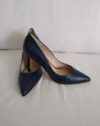 Talla 39. Zapatos tacón Gloria Ortiz Piel. Azul