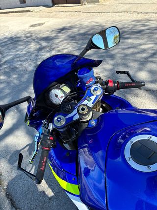Suzuki GSXR 600 K7