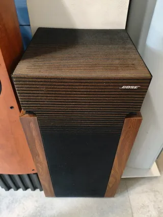 Bose 601 Serie II Altavoces