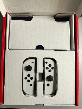 Nintendo Switch OLED + 128GB MicroSD + Giochi