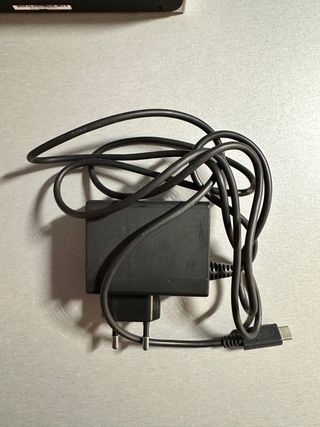 Nintendo Switch OLED + 128GB MicroSD + Giochi