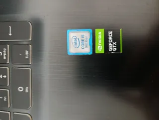 Portátil Gamer Intel Core i5 9th Gen + Nvidia GTX