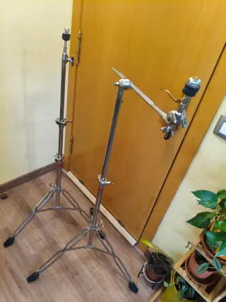 Pies plato recto y jirafa batería percusión