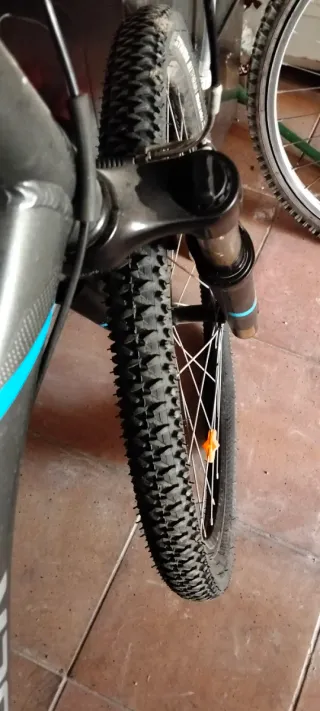 Bicicleta Rockrider ST100 21 velocidades