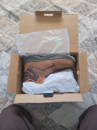 Zapatos de trabajo Anibal nuevos