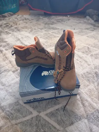 Zapatos de trabajo Anibal nuevos