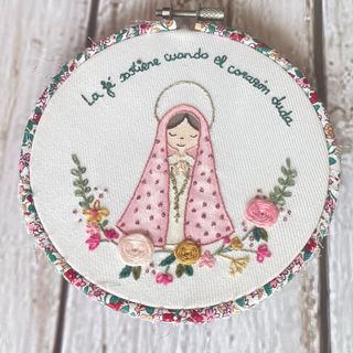 Bastidor bordado Virgen