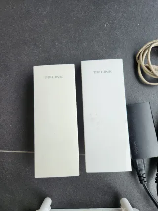 2 Antenas TP-Link CPE210 + Router Cudy AC1200