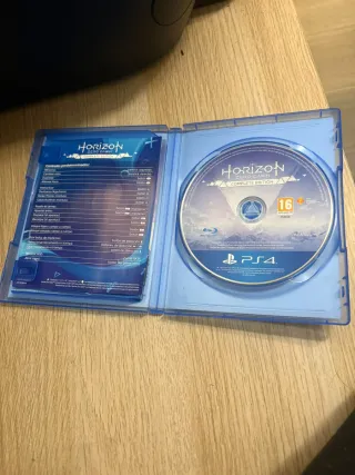 Horizon Zero Dawn Complete Edition PS4
