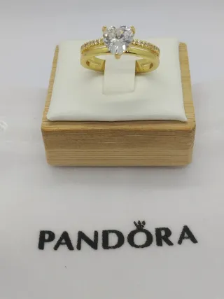 Anillo Pandora Corazón Doble Banda Oro