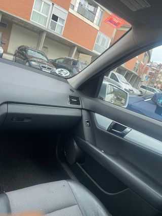 Mercedes-Benz C220 2010