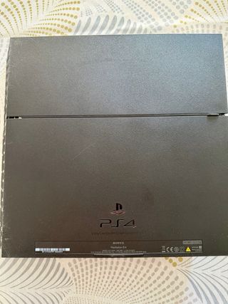 PS4 Slim 500GB + 2 Mandos Originales