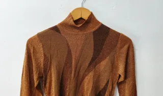 Jersey cuello alto dorado Camera mujer Talla M