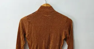 Jersey cuello alto dorado Camera mujer Talla M