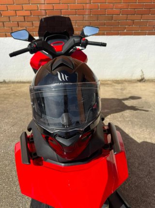 Scooter 125cc Roja y Negra