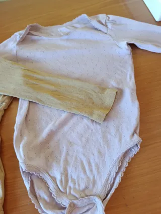 3 bodys Kiabi 24 meses