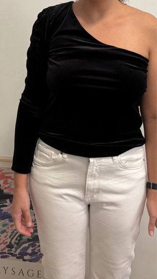 Top Terciopelo Negro Mango Talla M