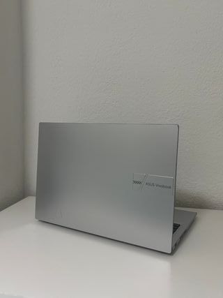 Portátil ASUS Vivobook (2024)