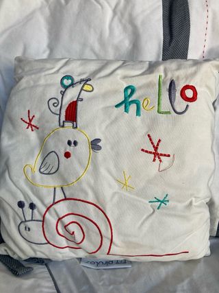 Conjunto Cuna: Edredón, Cojín y Protector