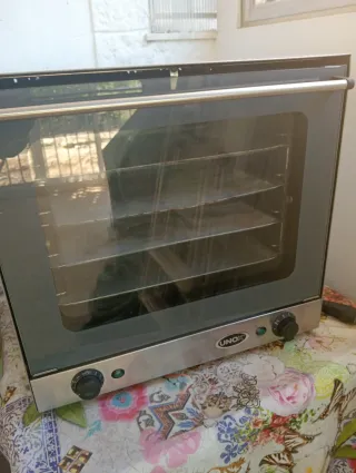 Horno Profesional UNOX