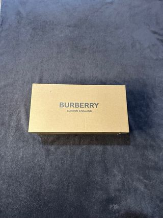 Ciabatte Burberry Beige e Nere