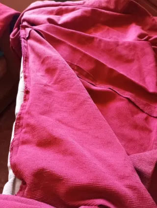 Gonna da tavolo camilla con tappetino color bordeaux