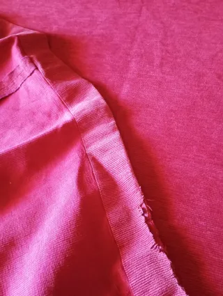 Gonna da tavolo camilla con tappetino color bordeaux