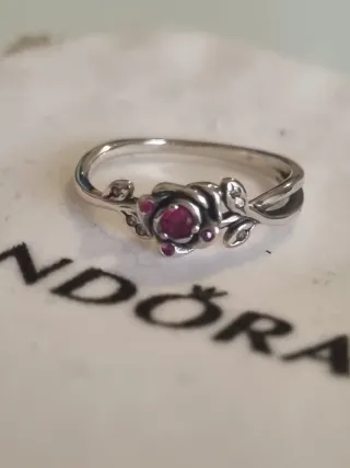 Anillo Pandora Rosa Bella y Bestia