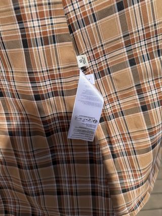 Chaqueta Impermeable Beige Uniqlo