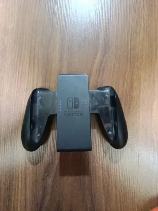 Nintendo Switch + Mando Pro + Funda+Mario kart