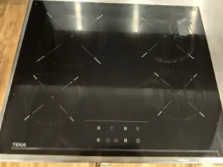 Placavitrocerámica Teka, uso un mes, factura,.