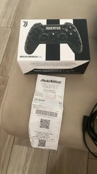 PS4 500GB Nera