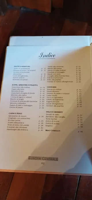 Set libri sulla cucina internazionale